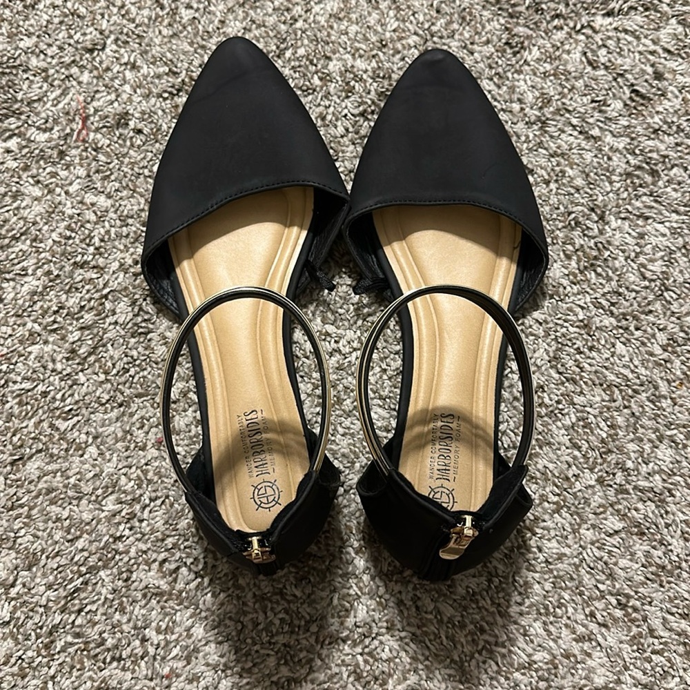 Dress flats